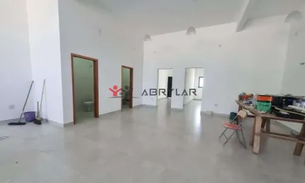 Salão para alugar em itupeva, parque das laranjeiras, com 90 m²