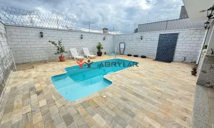 Casa à venda em Jundiaí, Jardim Alice, com 1 quarto, com 123 m²