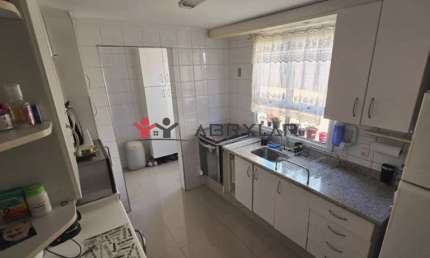 Sobrado à venda e para alugar em Jundiaí, Jardim Shangai, com 3 quartos, com 160 m²