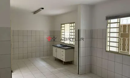 Casa para alugar em Jundiaí, Vila Arens II, com 2 quartos, com 256 m²