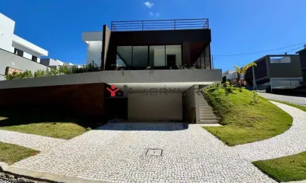 Casa à venda em Valinhos, Chácaras Silvania, com 3 suítes, com 310 m², Condomínio Tabapuã