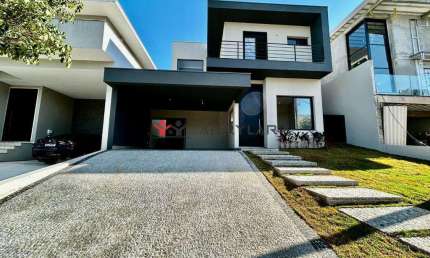 Casa à venda em Vinhedo, Bosque, com 3 suítes, com 239 m²