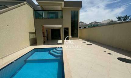 Triplex Exclusivo com Piscina Privativa e Espaço Gourmet – Conforto e Sofisticação na Barra da Tijuca