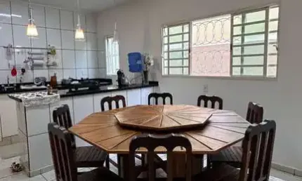 Casa Térrea à Venda – Bairro Vista Alegre, Bragança Paulista-SP