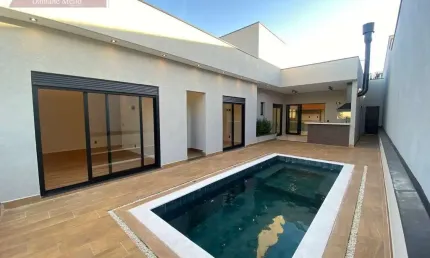 BELÍSSIMA CASA TÉRREA À VENDA CONDOMÍNIO EUROVILLE II Bragança Paulista-SP