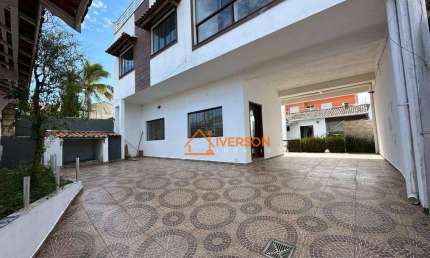 Casa com 3 quartos à venda na Avenida Governador Mário Covas Júnior, 7501, Balneário Josedy, Peruíbe
