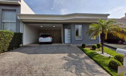 Casa pronta para morar condomínio  Golden Park av ipanema Sorocaba