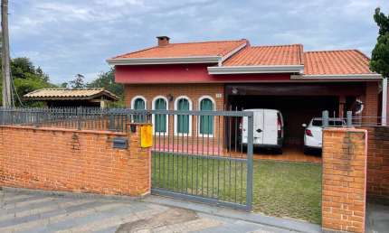 Casa com 3 quartos à venda na Rua José Bonifácio Pedroso, 72, Jardim Paraíso, Itapecerica da Serra, 396 m2 por R$ 850.000