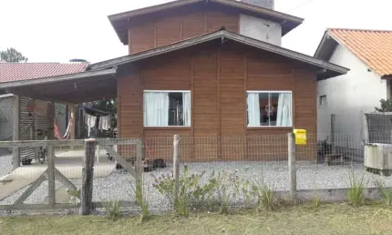 Casa com 2 quartos à venda na R Edson Cardoso, Encantada, Garopaba