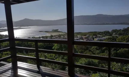 Casa Mista para Venda em Praia da Ferrugem Garopaba-SC