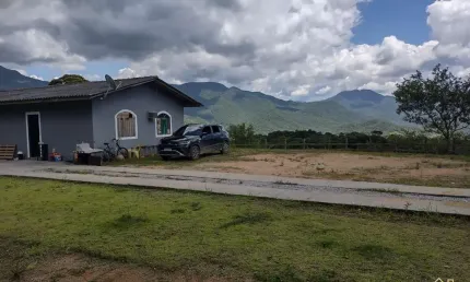 Fazenda à venda no Centro, Paulo Lopes 