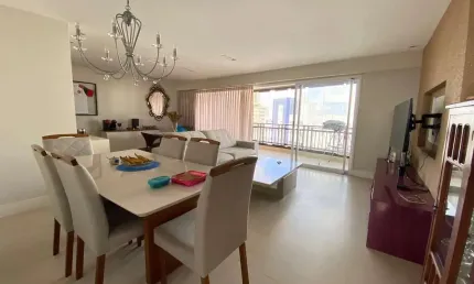 Apartamento alto padrão no Da Vince, 2 suítes, nascente, climatizado, varanda gourmet, andar alto, 2 vagas, 154m², por: R$ 1.700.000,00. Agende já!