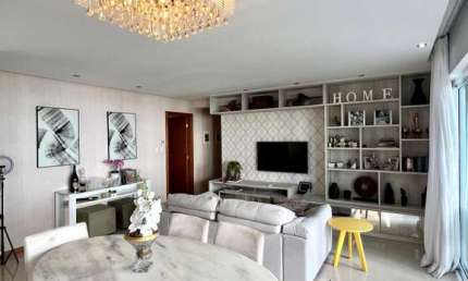 Pituba, 160m², varanda gourmet, 3 suítes, fino acabamento, 2 vagas, área de serviço, gabinete, nascente. Agende sua visita!