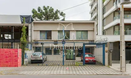 Casa com 8 quartos à venda no Batel, Curitiba 