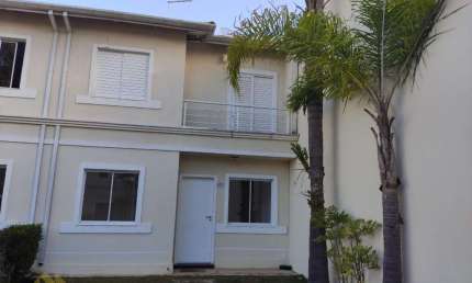 Casa / Sobrado para Venda em Mogi das Cruzes, Vila Oliveira, 3 dormitórios, 1 suíte, 2 banheiros, 2 vagas
