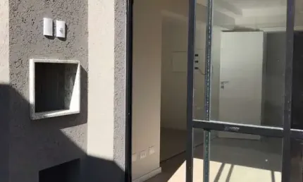 Apartamento com 2 quartos à venda na rua reinaldino schaffenberg de quadros, 201, centro, curitiba, 48 m2 por r$ 829.642