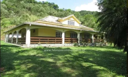 Fazenda para Venda em Cachoeiras de Macacu, Papucaia, 5 dormitórios, 1 suíte, 2 banheiros, 2 vagas