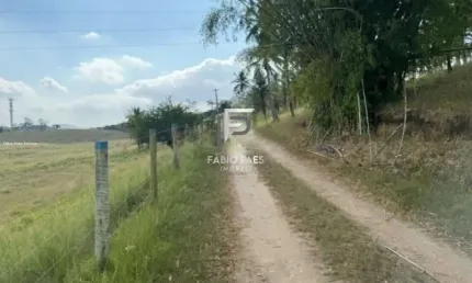 Fazenda para Venda em Tanguá, Rural, 2 dormitórios, 1 banheiro, 1 vaga