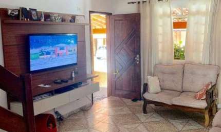 Ótimo Sobrado com 2 dormitórios à venda, 70 m² por R$ 300.000 - Parque Califórnia - Jacareí/SP