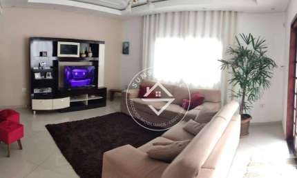 Linda Casa com 3 dormitórios à venda, 200 m² por R$ 490.000 - Parque dos Príncipes - Jacareí/SP