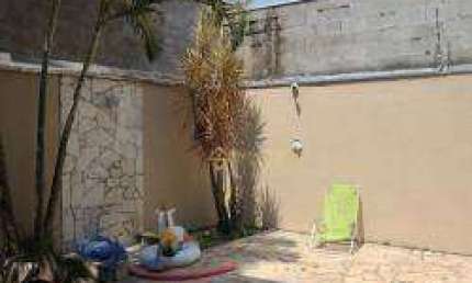 Lindo Sobrado com 3 dormitórios, 215 m² - venda por R$ 850.000 ou aluguel por R$ 4.300/mês - Villa Branca - Jacareí/SP