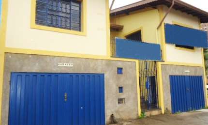 Casa comercial com 4 salas para alugar na Vila Rezende, Piracicaba 