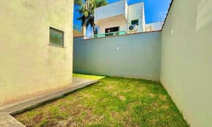 Oportunidade de casa nova e independente com 3 quartos à venda por R$ 570.000 - Marilândia - Juiz de Fora/MG