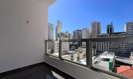 Apartamento 3 Quartos com Varanda no Centro por R$600.000