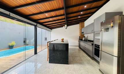 Casa com 3 quartos à venda na Rua das Ametistas, 29, Marilândia, Juiz de Fora