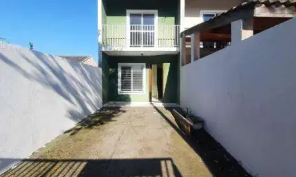 Sobrado com 2 dormitórios à venda, 72 m² por R$ 450.000,00 - Fazendinha - Curitiba/PR