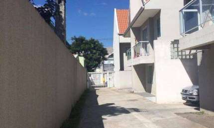 Sobrado com 4 dormitórios à venda, 130 m² por R$ 660.000,00 - Hauer - Curitiba/PR