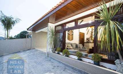 Casa com 3 dormitórios à venda, 300 m² por R$ 850.000,00 - São Braz - Curitiba/PR