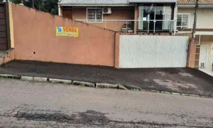 Sobrado com 2 dormitórios à venda, 270 m² por R$ 1.500.000,00 - Uberaba - Curitiba/PR