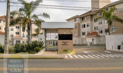 Apartamento com 3 dormitórios para alugar, 64 m² por R$ 3.192,34/mês - Fazendinha - Curitiba/PR