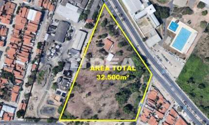 Espetacular terreno, próximo a Avenida Godofredo Maciel