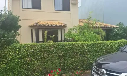 Casa em Condomínio para Venda em Salvador, Praia do Flamengo, 3 dormitórios, 1 suíte, 2 banheiros, 2 vagas