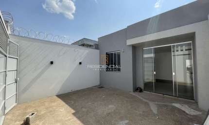 Casa com 3 quartos à venda na Rua Pedro Antônio Ribeiro, 74, Fábio Notini, Divinópolis