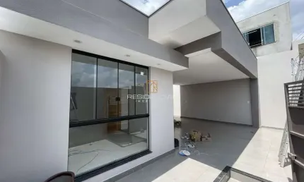 Casa com área Gourmet a venda no bairro Walchir Resende