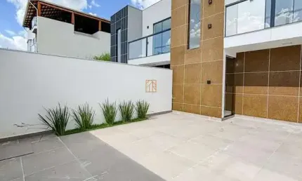Casa com 3 quartos à venda na Rua Domingos Aguiar, 225, Ponte Funda, Divinópolis
