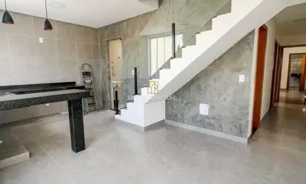 Casa com 3 quartos à venda na Rua Goiás, 4411, São Roque, Divinópolis