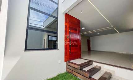 Casa com 3 quartos à venda na Rua Jose De Oliveira Junior, 20, Fábio Notini, Divinópolis
