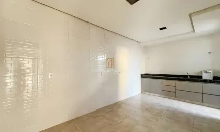 Casa com 3 quartos à venda na Rua São Paulo, 3320, São Roque, Divinópolis