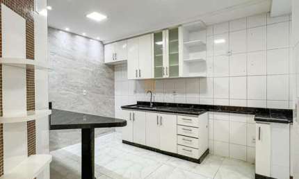 Apartamento com 4 quartos à venda na Rua Rio de Janeiro, 1120, Centro, Divinópolis