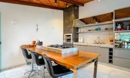 Casa com 3 quartos à venda na Rua Cruzeiro, 821, Manoel Valinhas, Divinópolis