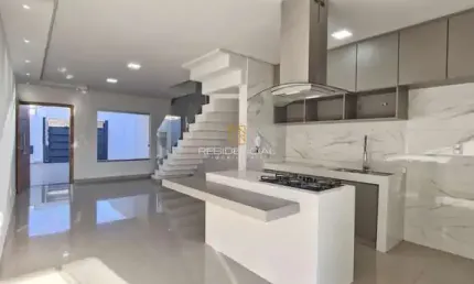 Casa com 3 quartos à venda na Rua Janot Viana da Silva, 155, Santa Marta, Divinópolis