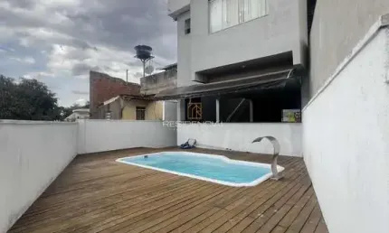Casa com 3 quartos à venda na Rua Caracas, 550, Belvedere, Divinópolis