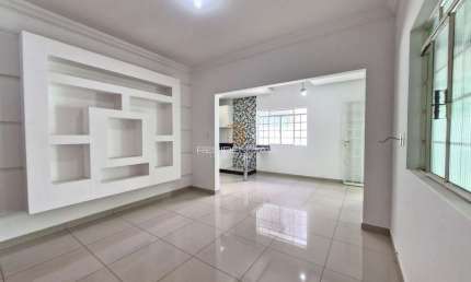 Casa com 3 quartos à venda na Rua Raimundo Correa, 935, Morada Nova, Divinópolis