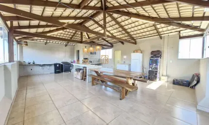 APARTAMENTO COM TERRAÇO EXCLUSIVO A VENDA NO MANOEL VALINHAS