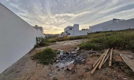 Terreno à venda na Rua Vargem Bonita, SN, Fábio Notini, Divinópolis