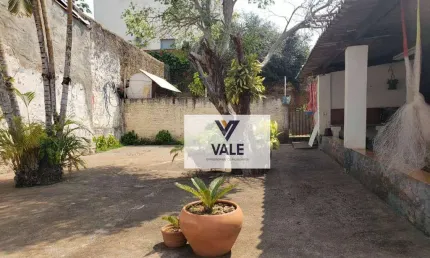 Casa com 3 dormitórios à venda, 143 m² por R$ 550.000 - Vila Mendonça - Araçatuba/SP